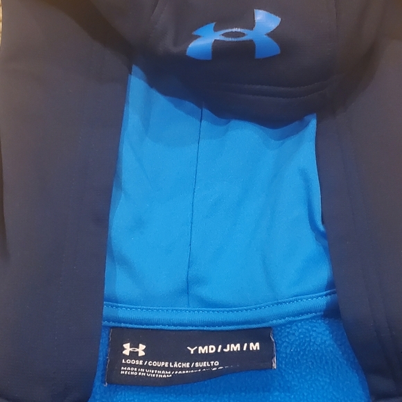 Under Armour Hoodie - Picture 3 of 4